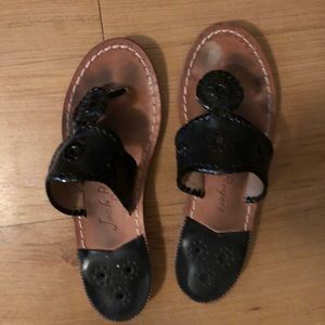 black 7.5 jack rogers